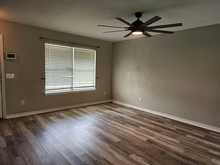 10475 Senegal Dr — Photo 3
