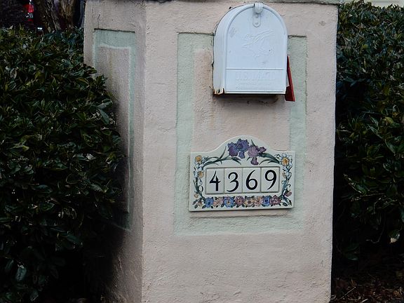 2nd image of 4369 Dover Crossing Dr