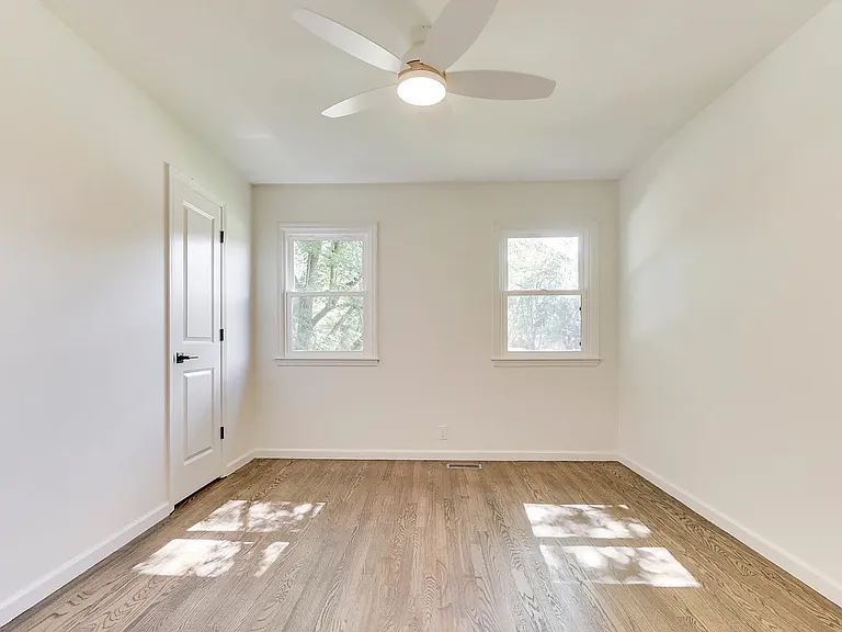 11506 Rolling Springs Dr — Photo 19
