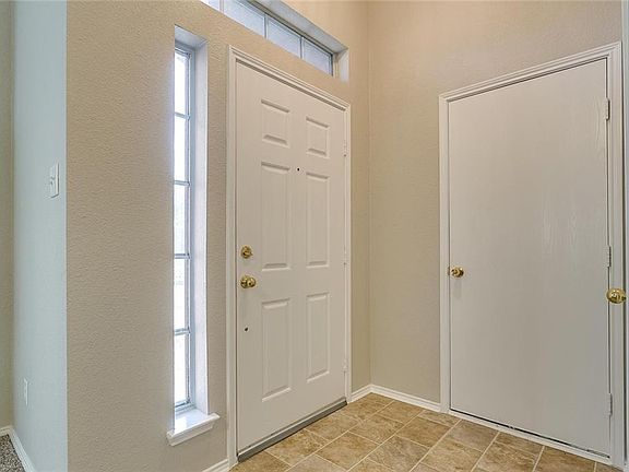 4th image of 10625 Aransas Dr