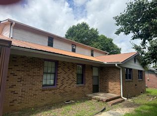 65 Mathews St, Fort Valley, GA 31030