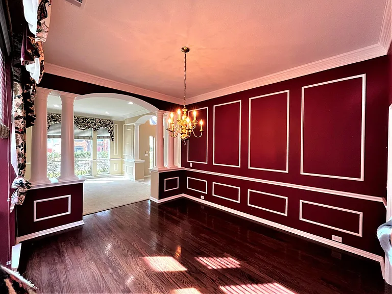 18716 Greenside Dr — Photo 8