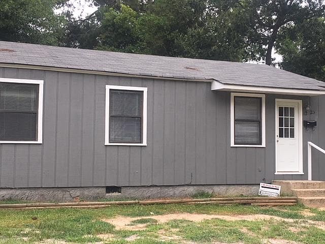 1st image of 1223 Holden Dr