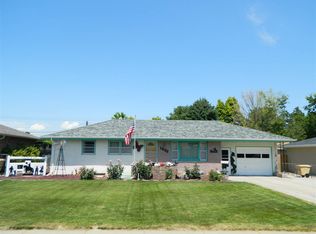 1530 South St, Gering, NE 69341