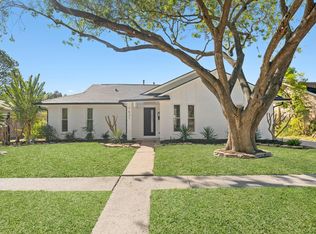 7631 Westwind Ln, Houston, TX 77071