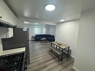 9404 S Figueroa St #4 — Photo 7