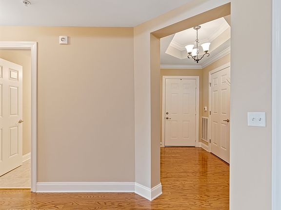 4th image of 3201 Aspen Grove Dr APT D1