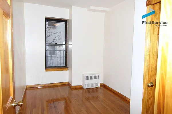 Rented by FirstService Realty (legacy) | media 28