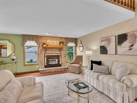 5th image of 31 Hillcrest Hts