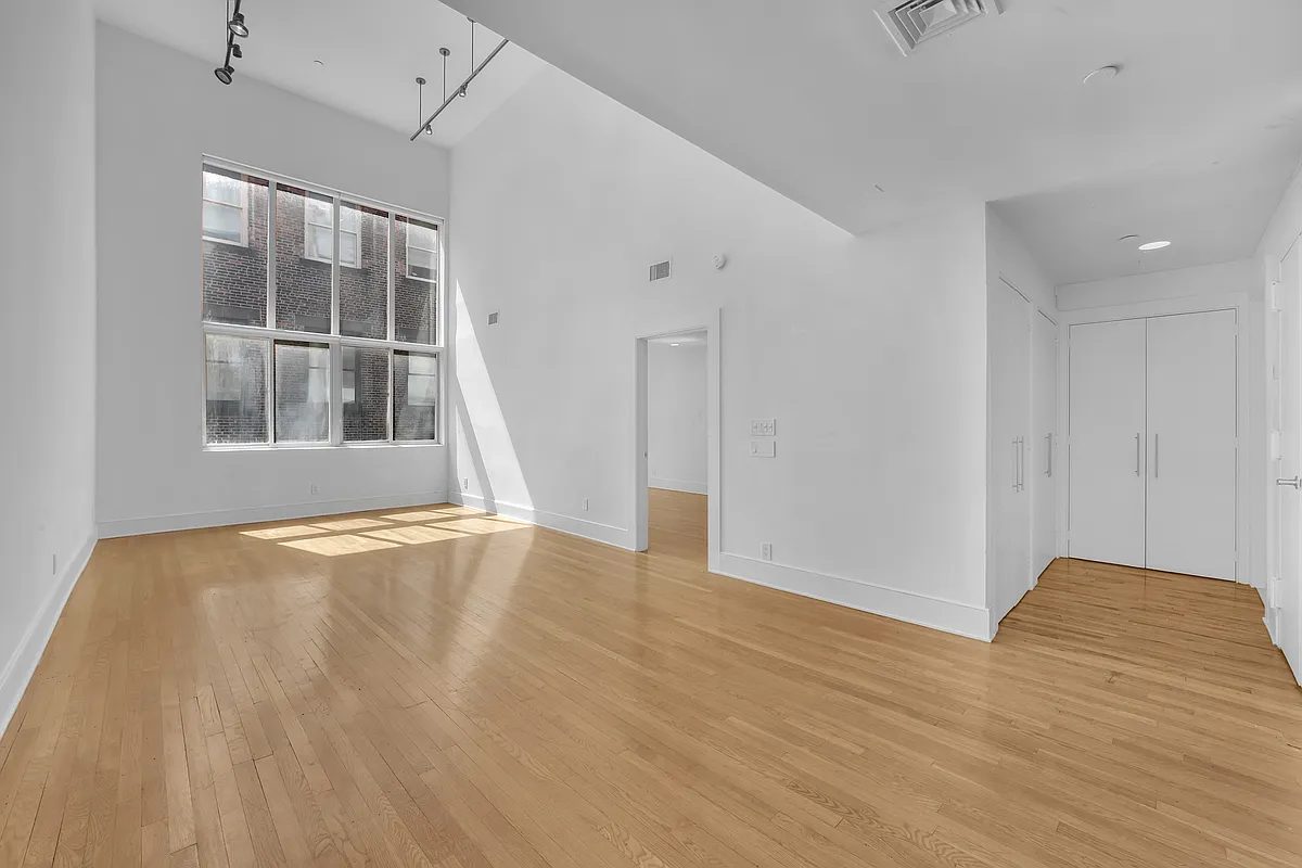 Building Photo - 41 White St #5B