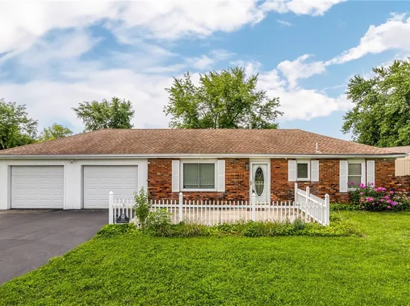525 Cleveland St, Holt, MO 64048