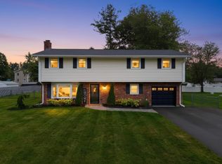 17 Juniper Road, Salem, NH 03079
