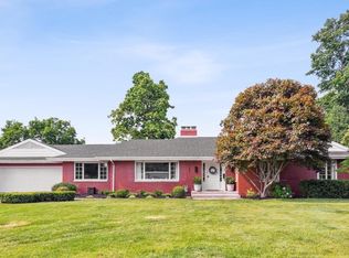 1601 Inwood Rd, South Bend, IN 46614