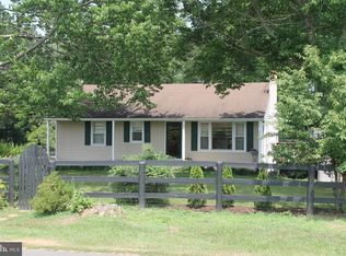 6739 Leeds Manor Rd, Marshall, VA 20115