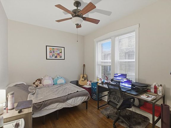 5th image of 1042 N Kedzie Ave #1HD