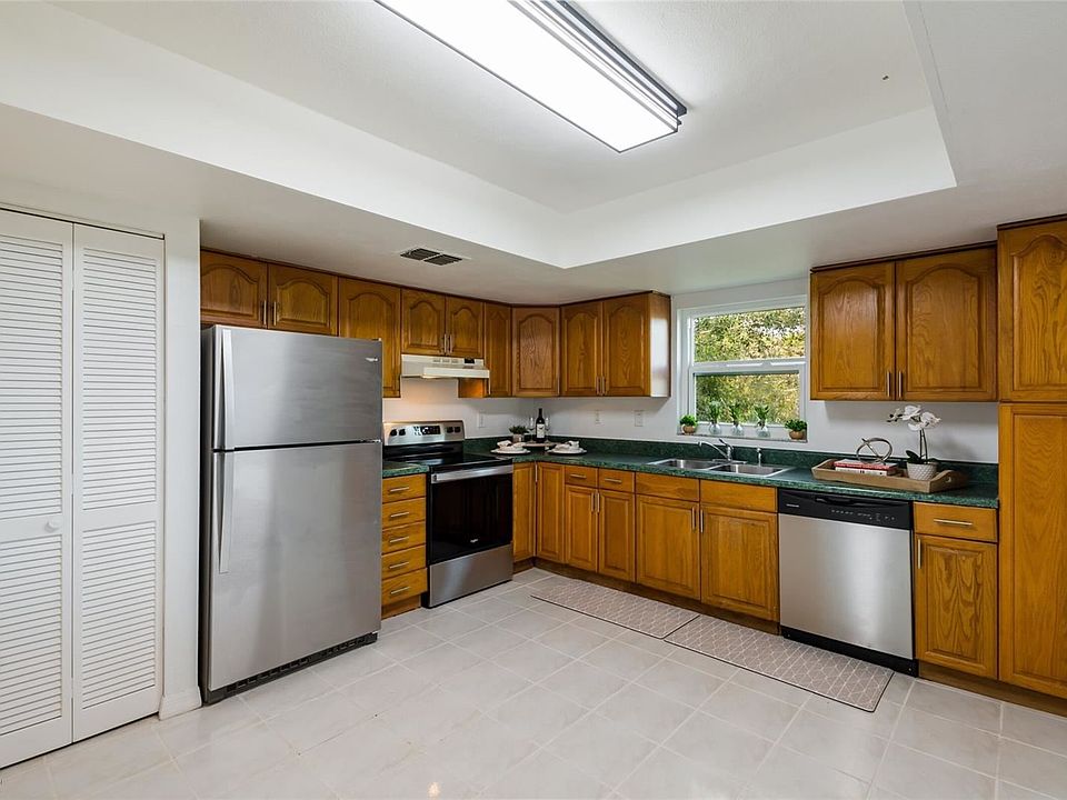 1st image of 1467R Chesterfield Dr