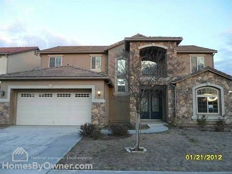 1st image of 2587 S Bundy Dr