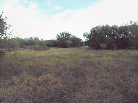 3rd image of 710 County Road 128