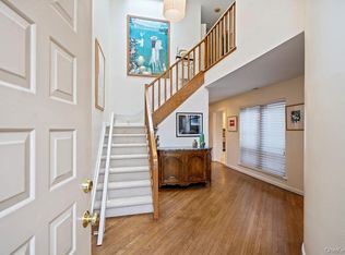 194 Alta Terrace Terrace, Jericho, NY 11753