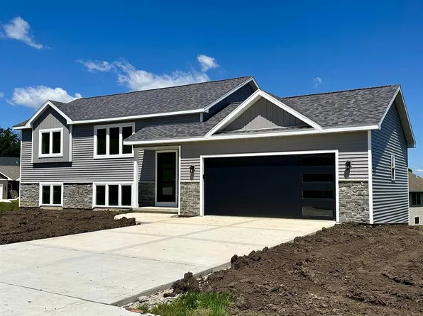 1034 Susan Crest, Black Earth, WI 53515