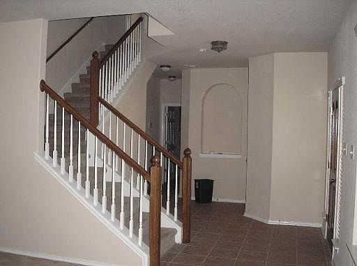 4th image of 132 YEAGER CT
