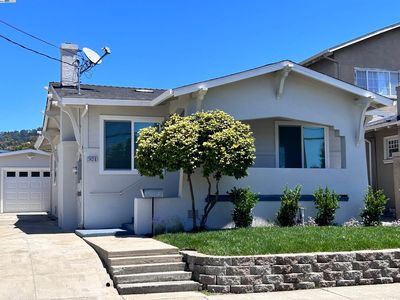 2436 Hearst Ave, Oakland, CA, 94602