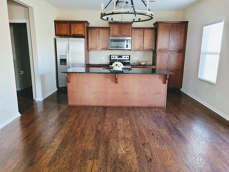 5906 Boxelder Cv — Photo 7