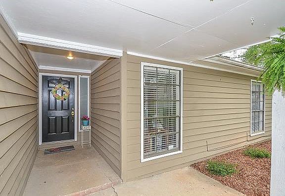2nd image of 1065 Terramont Dr