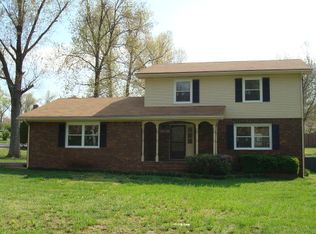 1808 Edward St, Madisonville, KY 42431