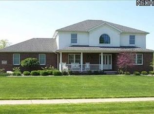 107 Seneca Dr, Girard, OH