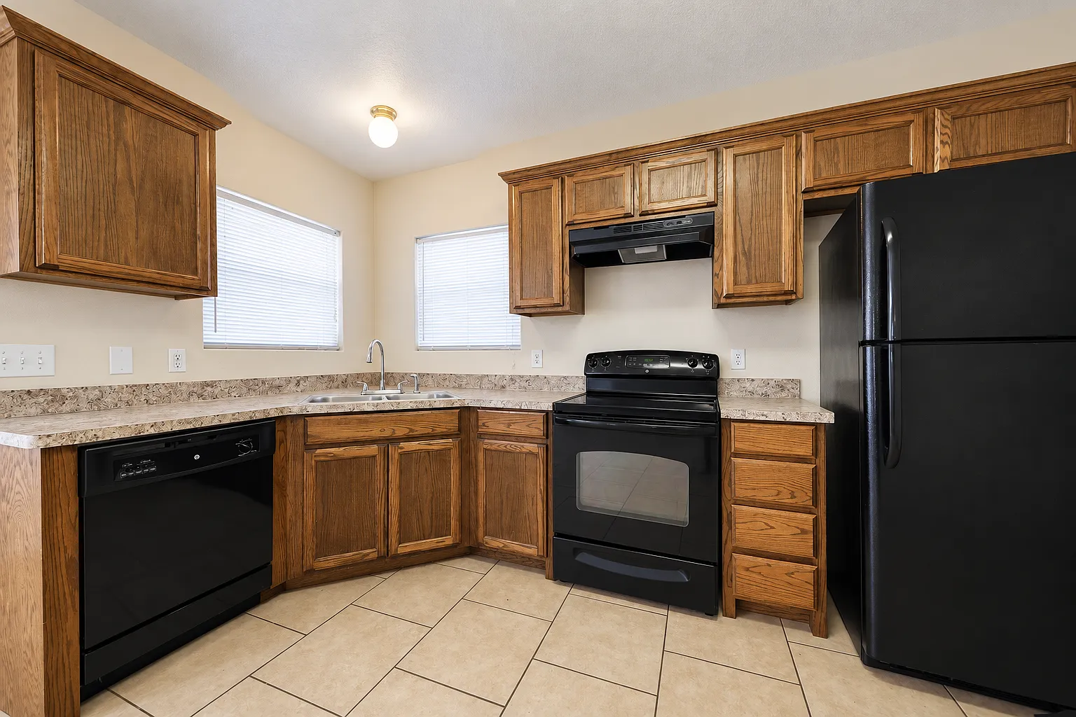 3401 Regency Dr, Killeen — Photo 4