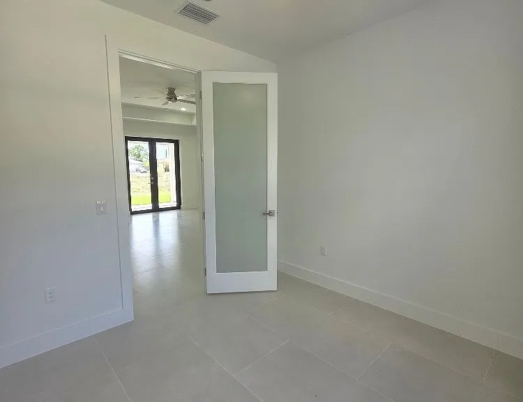 710 Godwid Ave S — Photo 8
