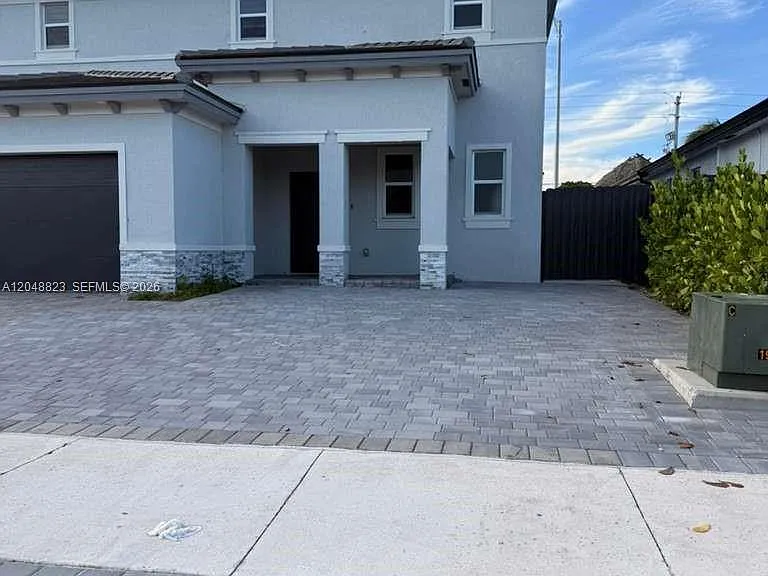 13623 SW 184th Ter — Photo 24