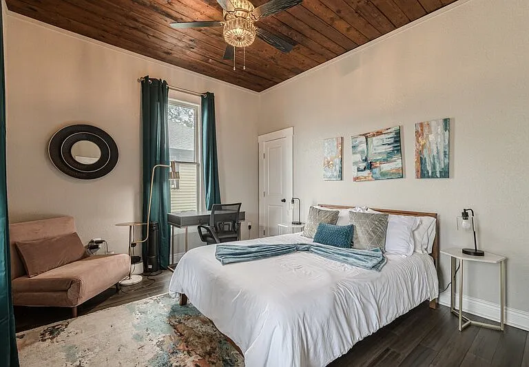 1022 Nolan St — Photo 11