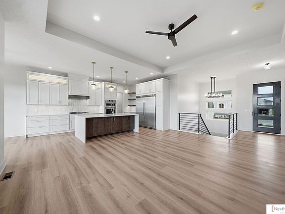 2nd image of 8921 Dragonfly Ln