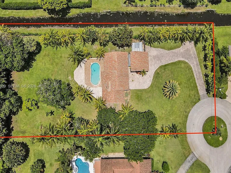 11460 SW 1st Ct — Photo 32