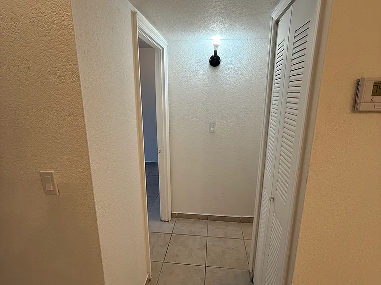 666 W 81st St #111 — Photo 5