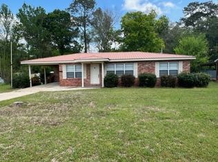 966 Morrow Ave, Elba, AL 36323