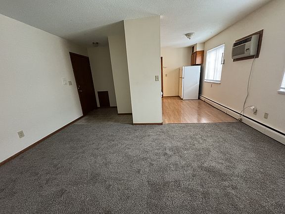 2nd image of 2400 Larpenteur Ave W #4B