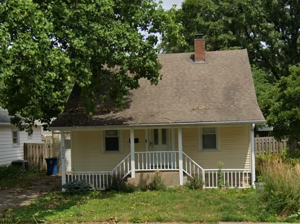 3204 S 2nd St, Southern View, IL 62703