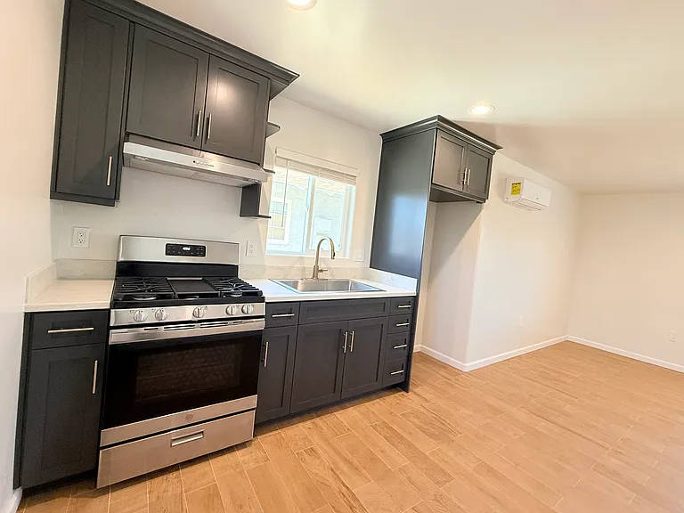 714 Blake St #2 — Photo 2