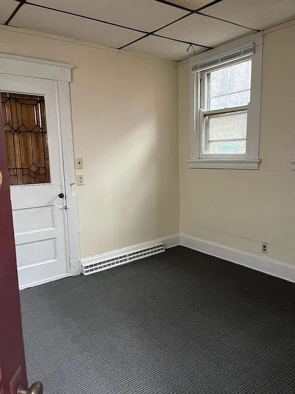 Studio, $600 — Photo 4