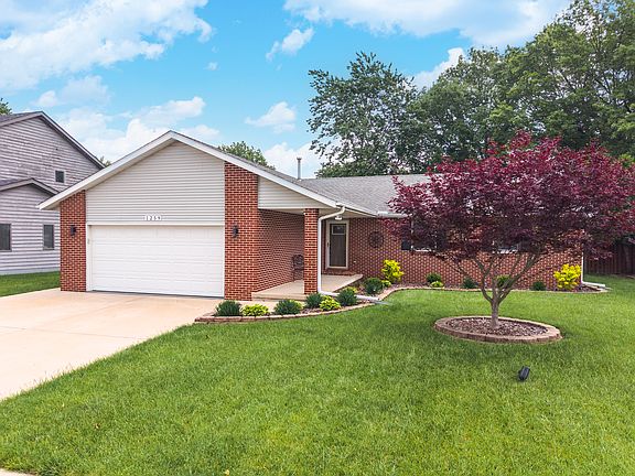 3rd image of 1259 Brendan Dr