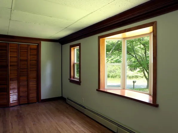 (undisclosed Address), Rensselaer, NY 12144