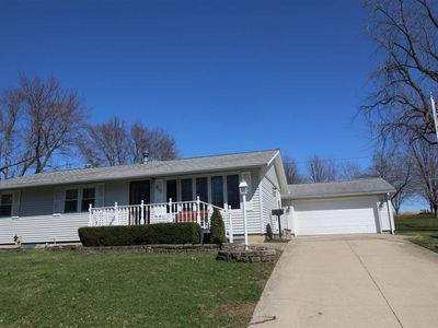 813 7th Ave NE, Oelwein, IA, 50662