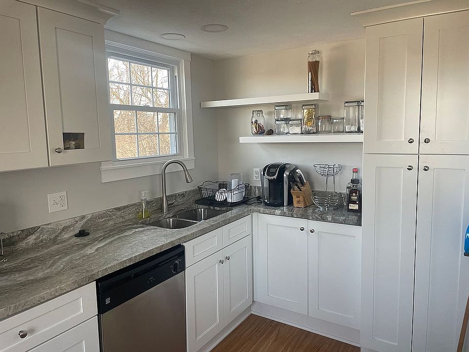 # 2 floor kitchen