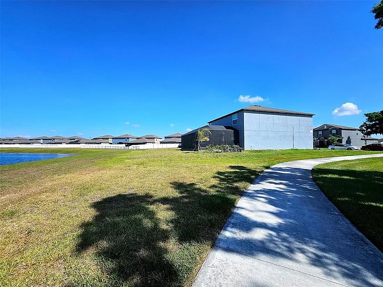 12751 Weston Oaks Ln — Photo 50