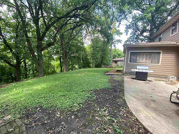 4th image of 403 Knollwood Dr