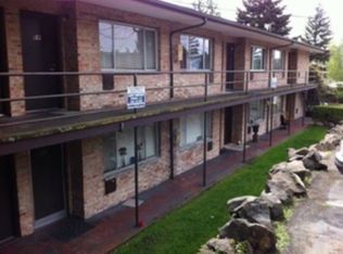 615 SW 156th St, Burien, WA 98166