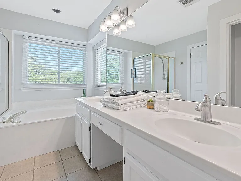 7604 Vail Valley Dr — Photo 20